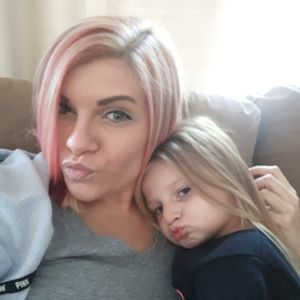 Meet your Posher, Sarina